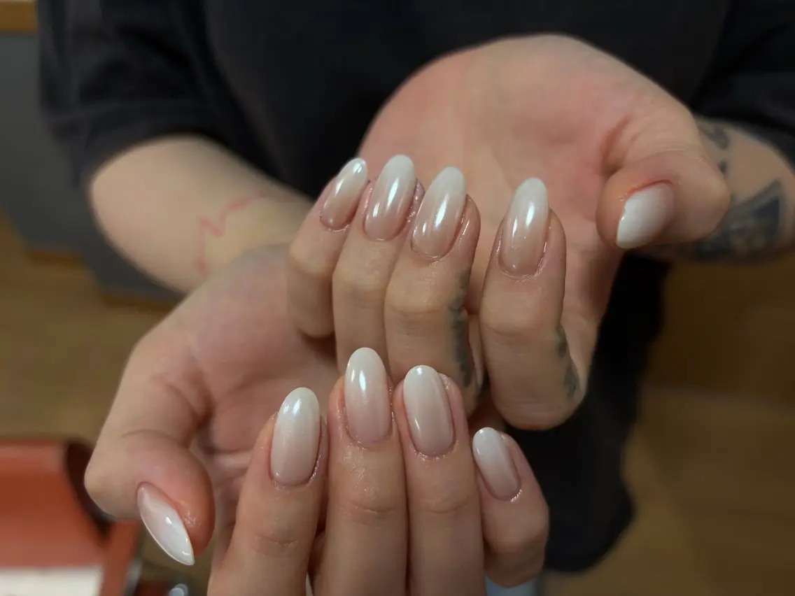 【HAND】🎀 ちゅるんネイル★ベビーブーマー🩷 ケア込みオフなしの写真