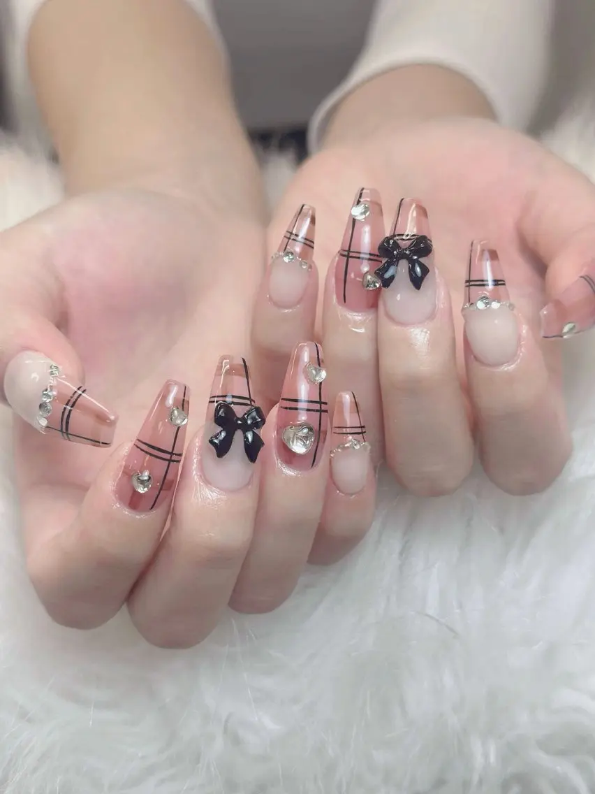 ネイル アートネイル 成人式 ジェルネイル ニュアンスネイル 夏ネイル ハンドネイル Jenn Nail Salonのネイルデザイン