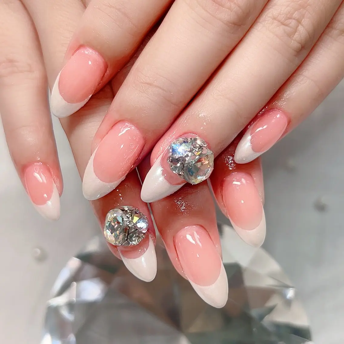 ネイル ボーダー ジェルネイル キラキラネイル マグネットネイル Cute Tips nailのネイルデザイン