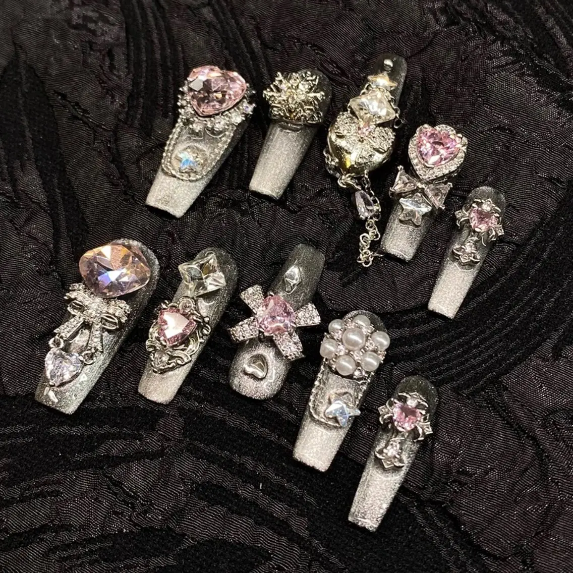 ネイル BuBu Nail渋谷道玄坂のネイルデザイン