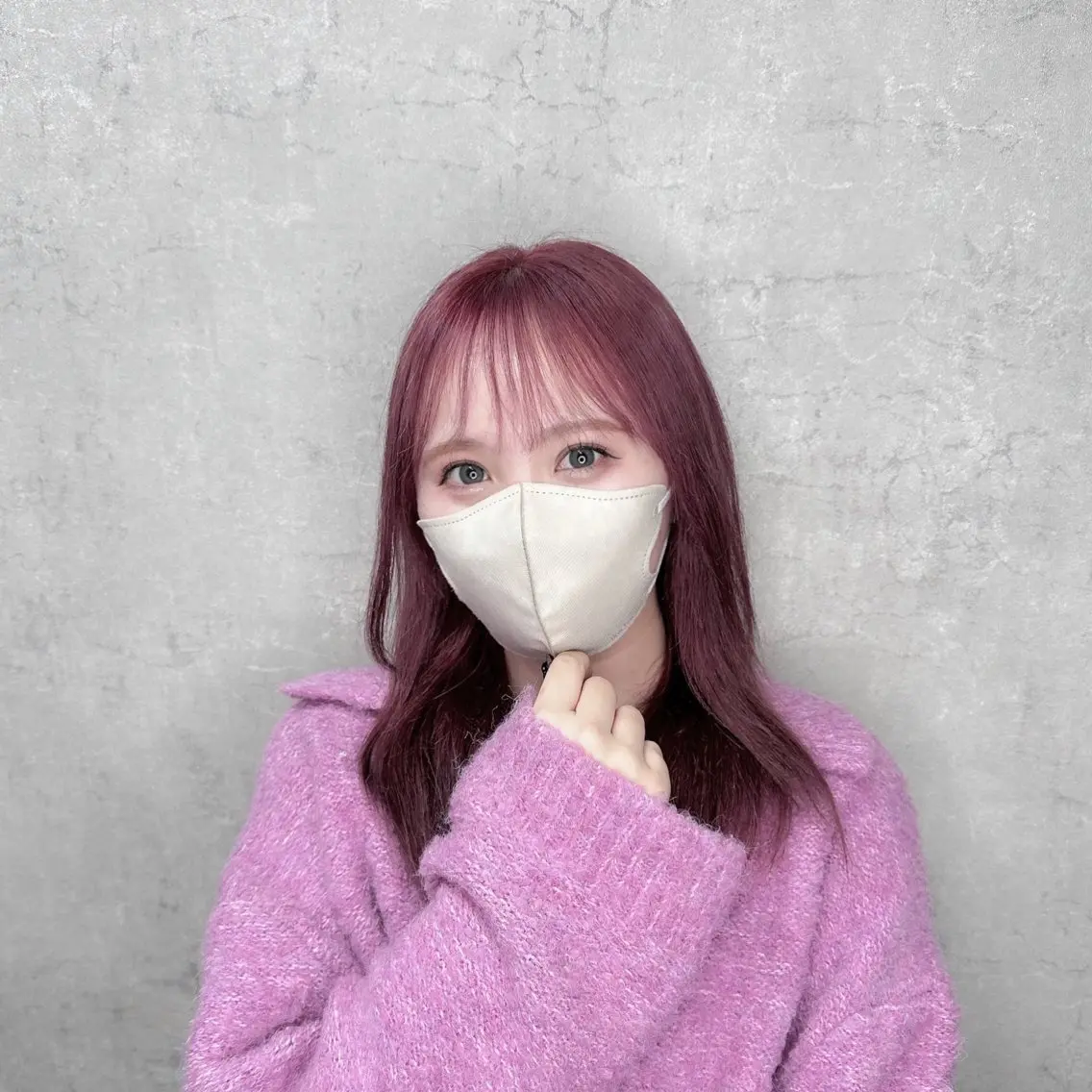 ロング 手塚 菜々美のヘアスタイル
