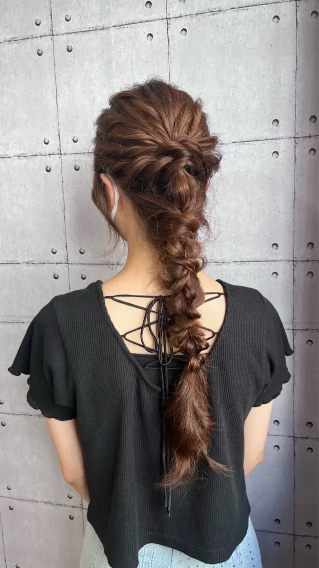 ヘアアレンジ 羽鳥 希渚のヘアスタイル