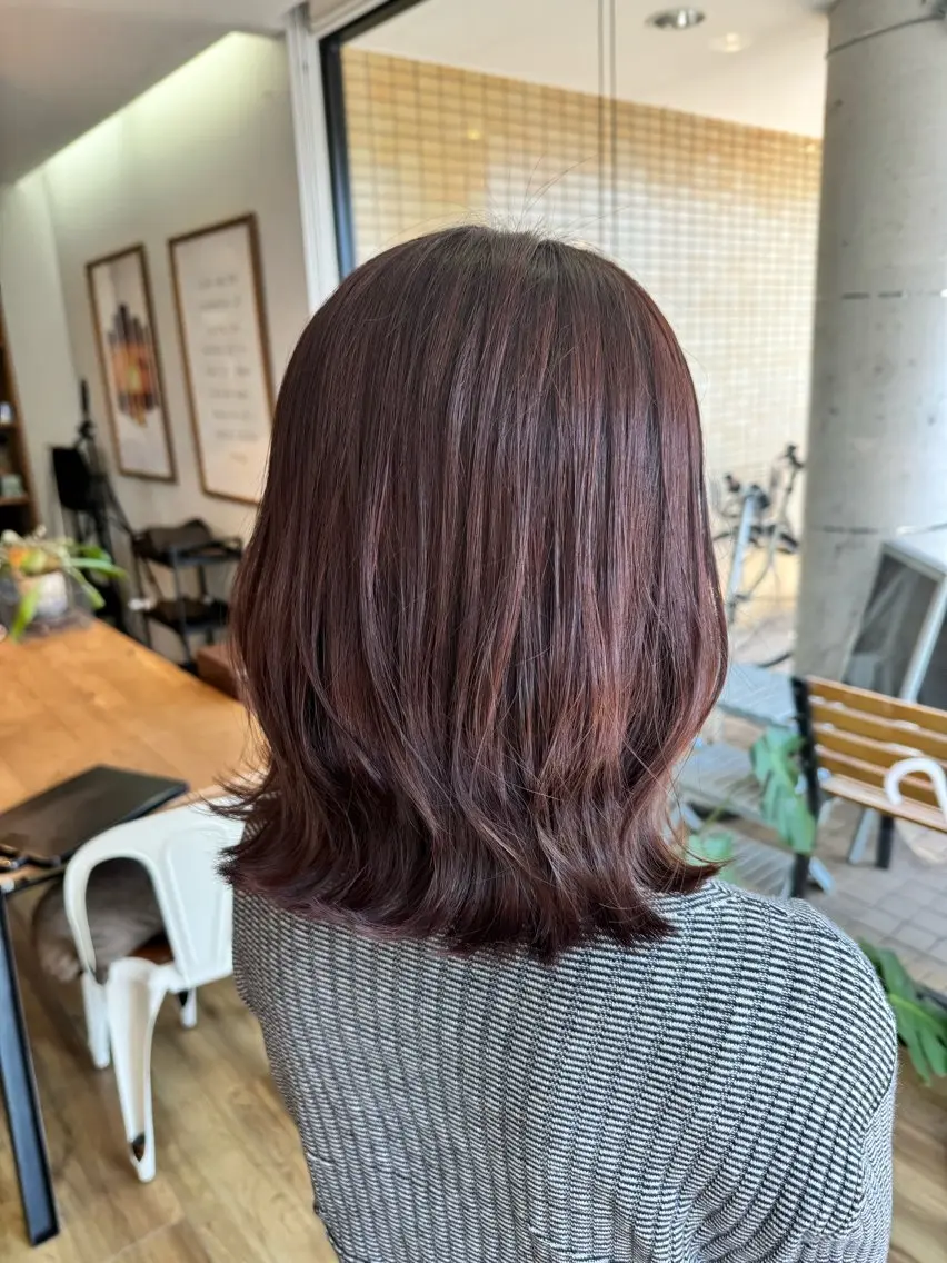 ミディアム カラー ブラウンカラー ピンクカラー ピンクブラウン カット ヘアカラー トリートメント ツキダテ ユイのヘアスタイル