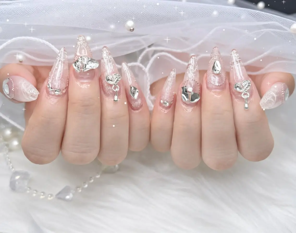 ネイル 長さ出し フレンチネイル 韓国ネイル ロングネイル シンプルネイル ハンドネイル ハンドケア Mina Aurea Nailのネイルデザイン
