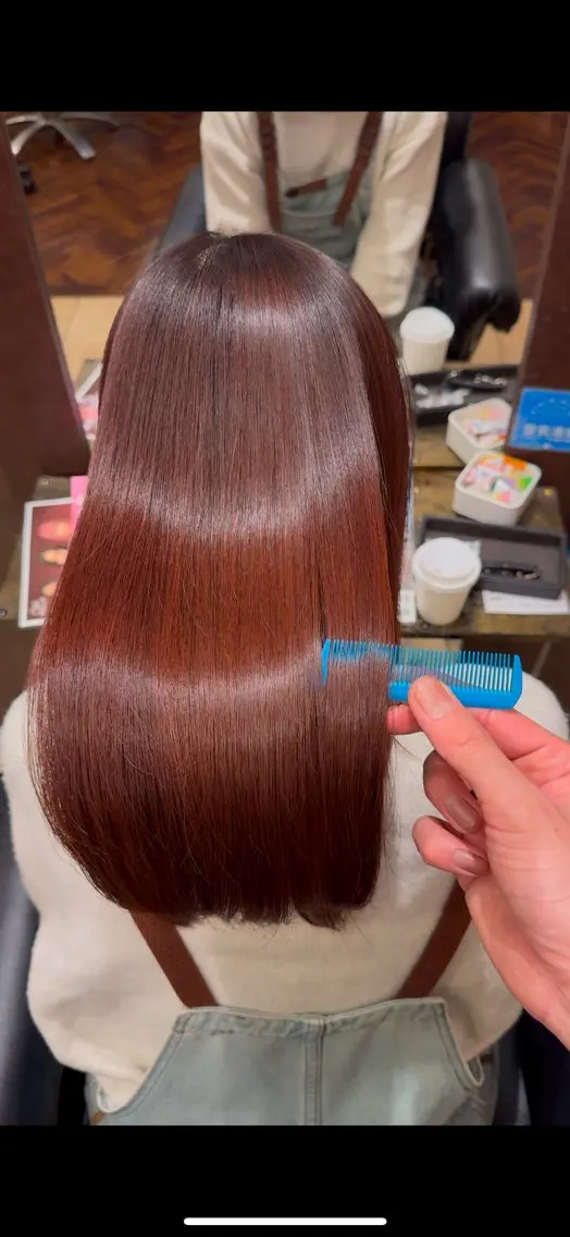 セミロング 髪質改善 縮毛矯正 酸性ストレート ヘアカラー 縮毛矯正 トリートメント 髪質改善 高橋 侑揮のヘアスタイル