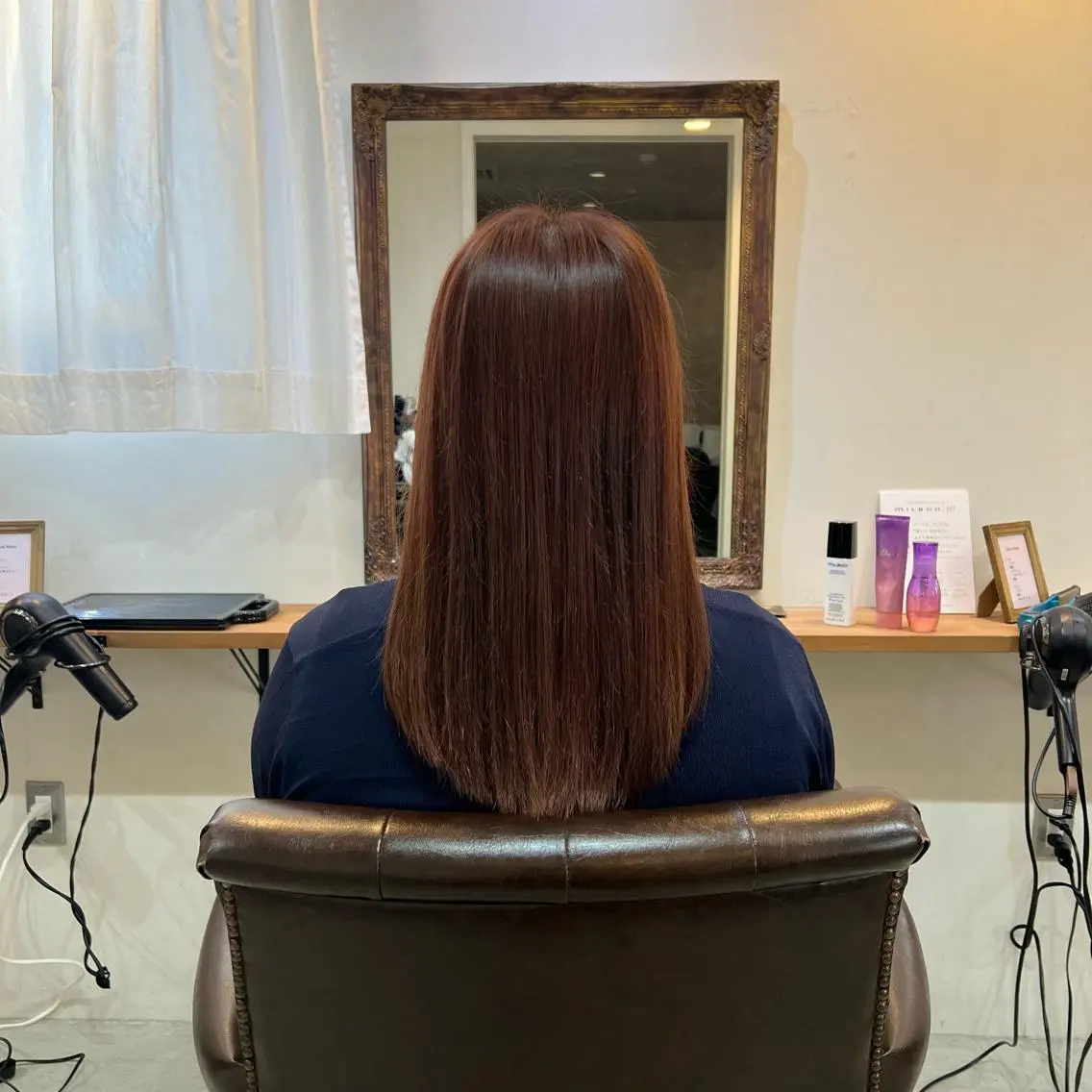 セミロング 切りっぱなしボブ 👩🏼ミニボブのヘアスタイル
