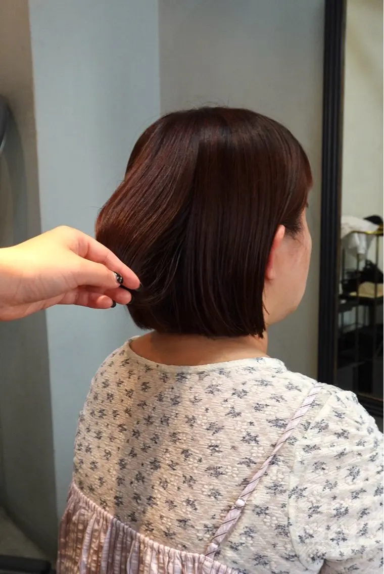 ショート カラー 酸性ストレート カット ヘアカラー 縮毛矯正 room3小出 奈央子のヘアスタイル