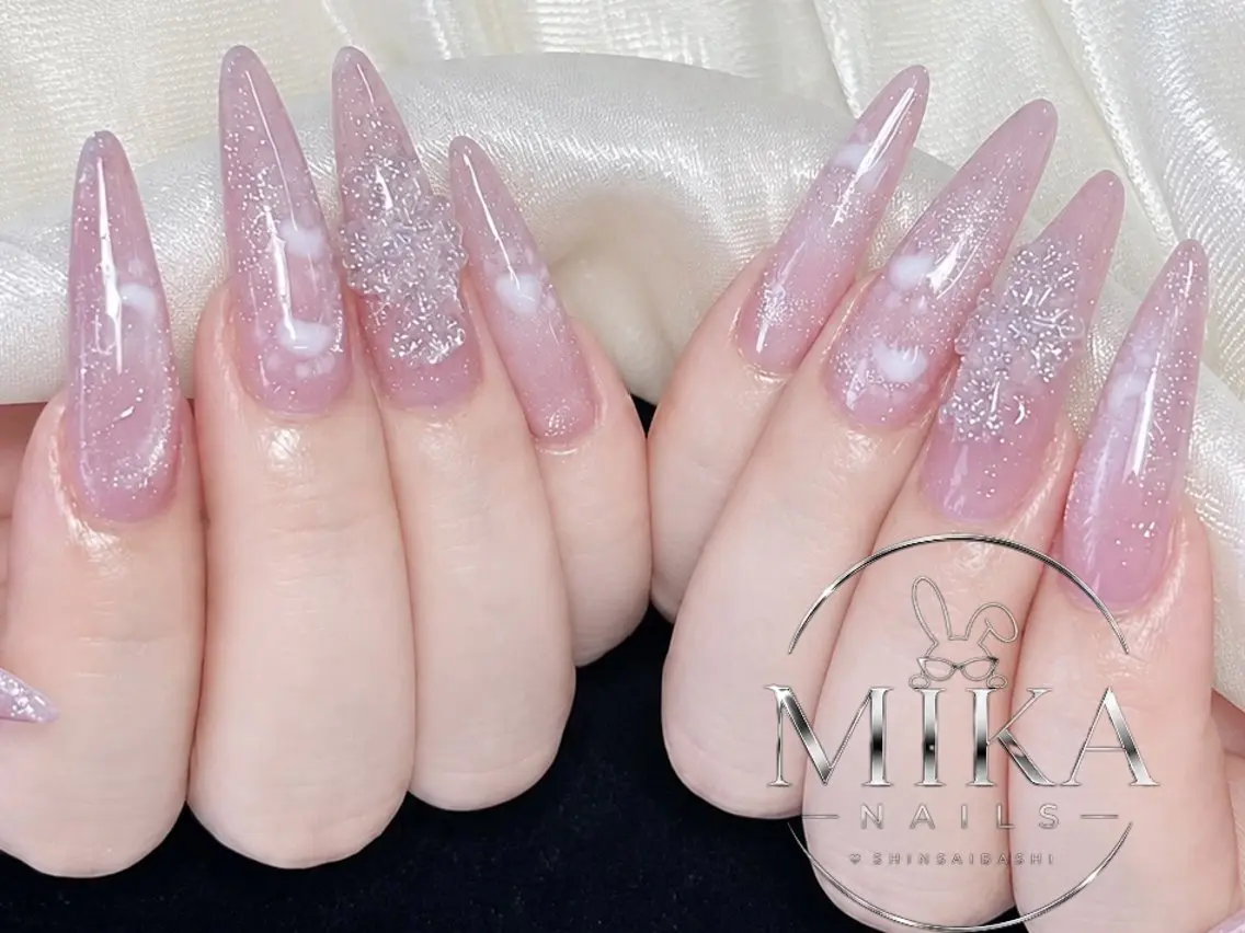 ネイル ハンドネイル フットネイル Rina Mika Nailsのネイルデザイン