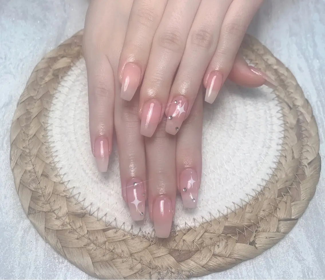 ネイル ハンドネイル uu ネイルサロン関内🌼のネイルデザイン