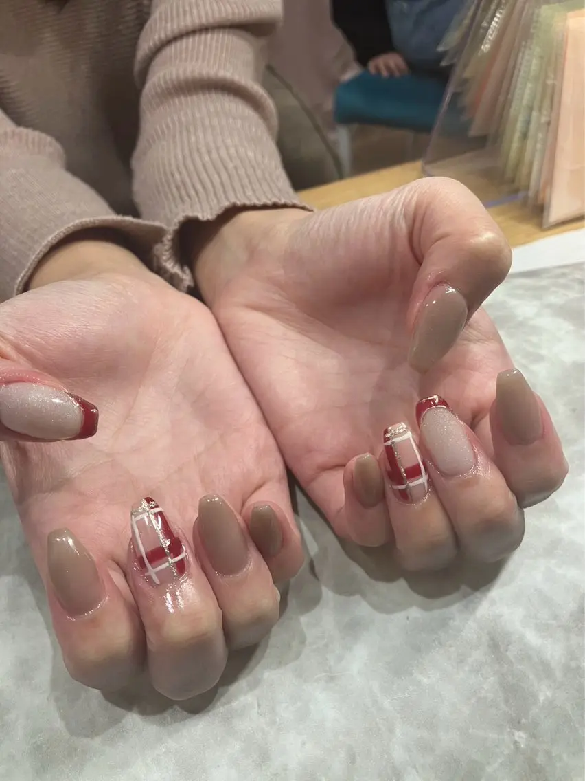 ネイル ハンドネイル 長谷川 奈緒美のネイルデザイン