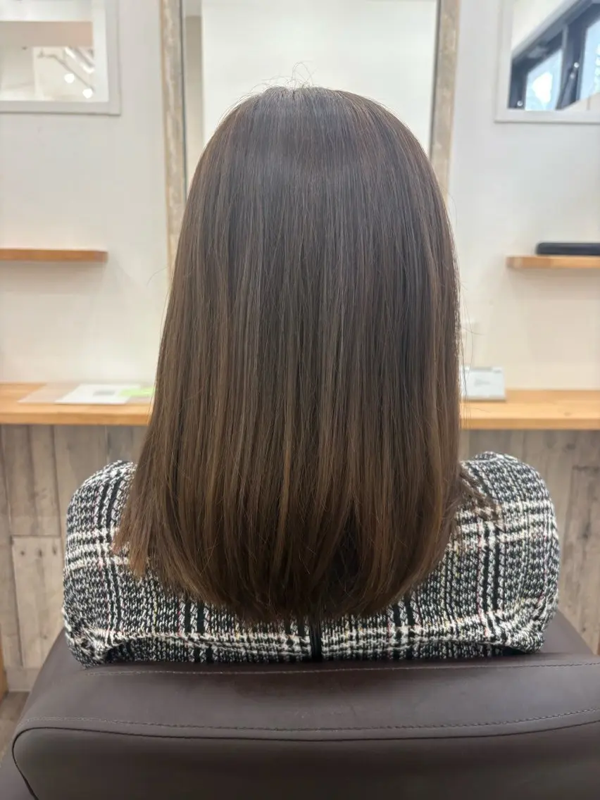 カラー 齋藤 香織のヘアスタイル