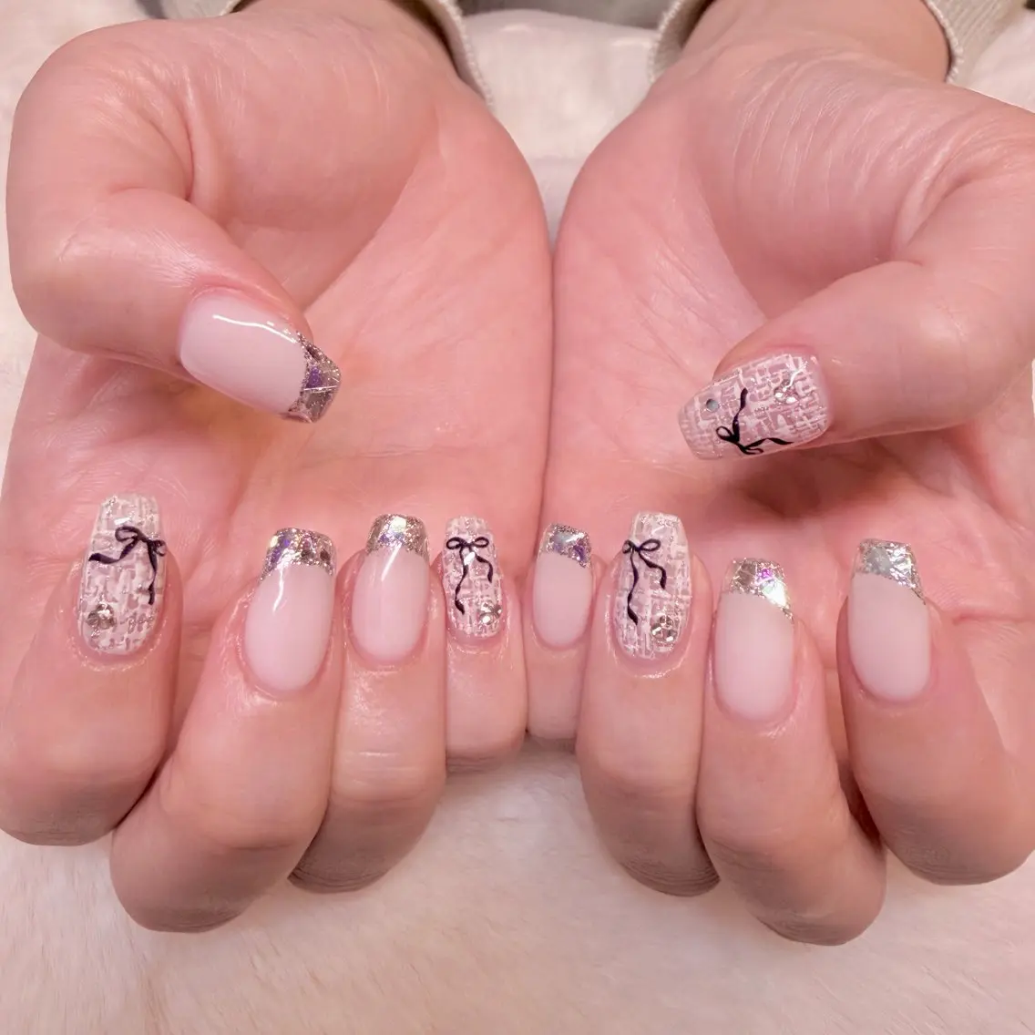 ネイル フレンチネイル ガラスフレンチ ツイードネイル ハンドネイル nail salon e'mu💐のネイルデザイン