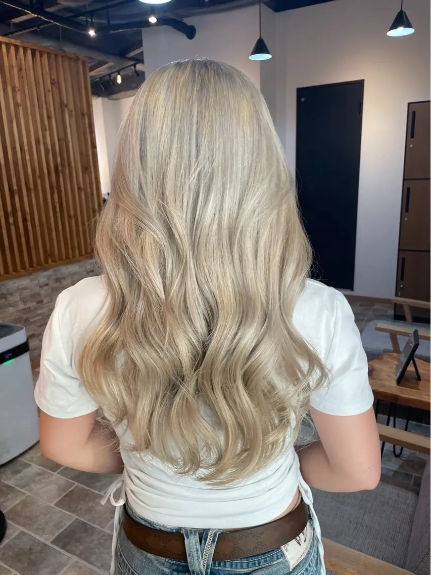ロング カラー ヘアカラー&縮毛矯正 STAR☆RIVERのヘアスタイル