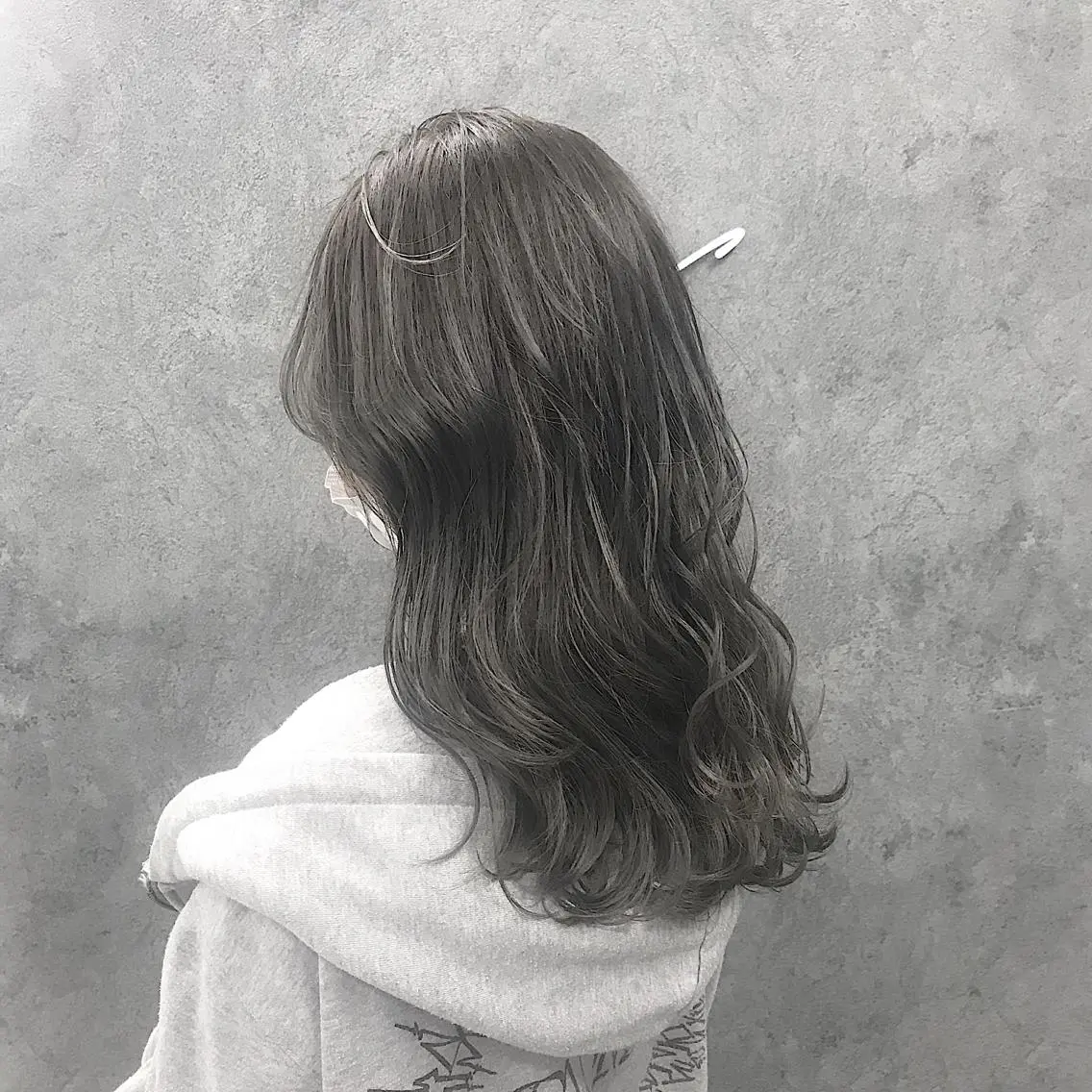 セミロング アッシュ カット ヘアカラー トリートメント 所渉/韓国レイヤー /ウルフカットのヘアスタイル