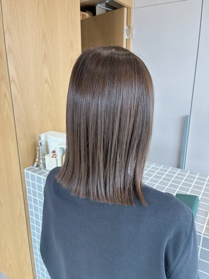 ミディアム カラー ヘアカラー 髪質改善が得意✨ 榎本亜衣のヘアスタイル