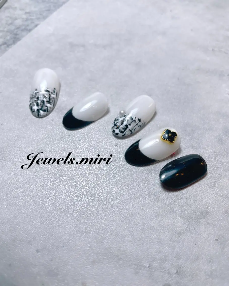 ネイル アートネイル ジェルネイル キラキラネイル ロングネイル オフィスネイル ネイルサロン Jewels Mのネイルデザイン