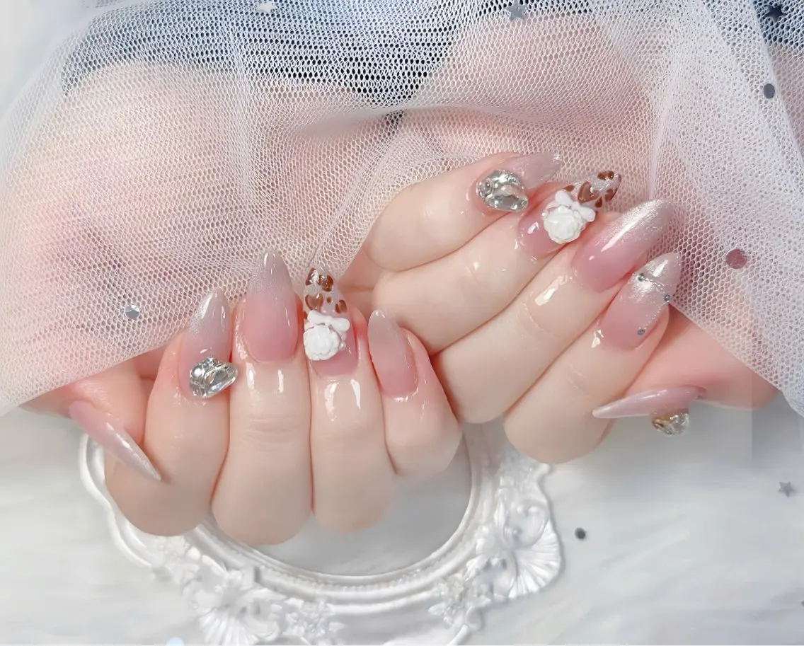 ネイル ハンドネイル THANHTHANH NAILのネイルデザイン