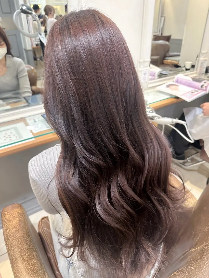 ロング カラー レッドカラー 韓国風ヘア カット ヘアカラー トリートメント ✨カラー支持No.1 🧸ワキ カナコ🧸のヘアスタイル