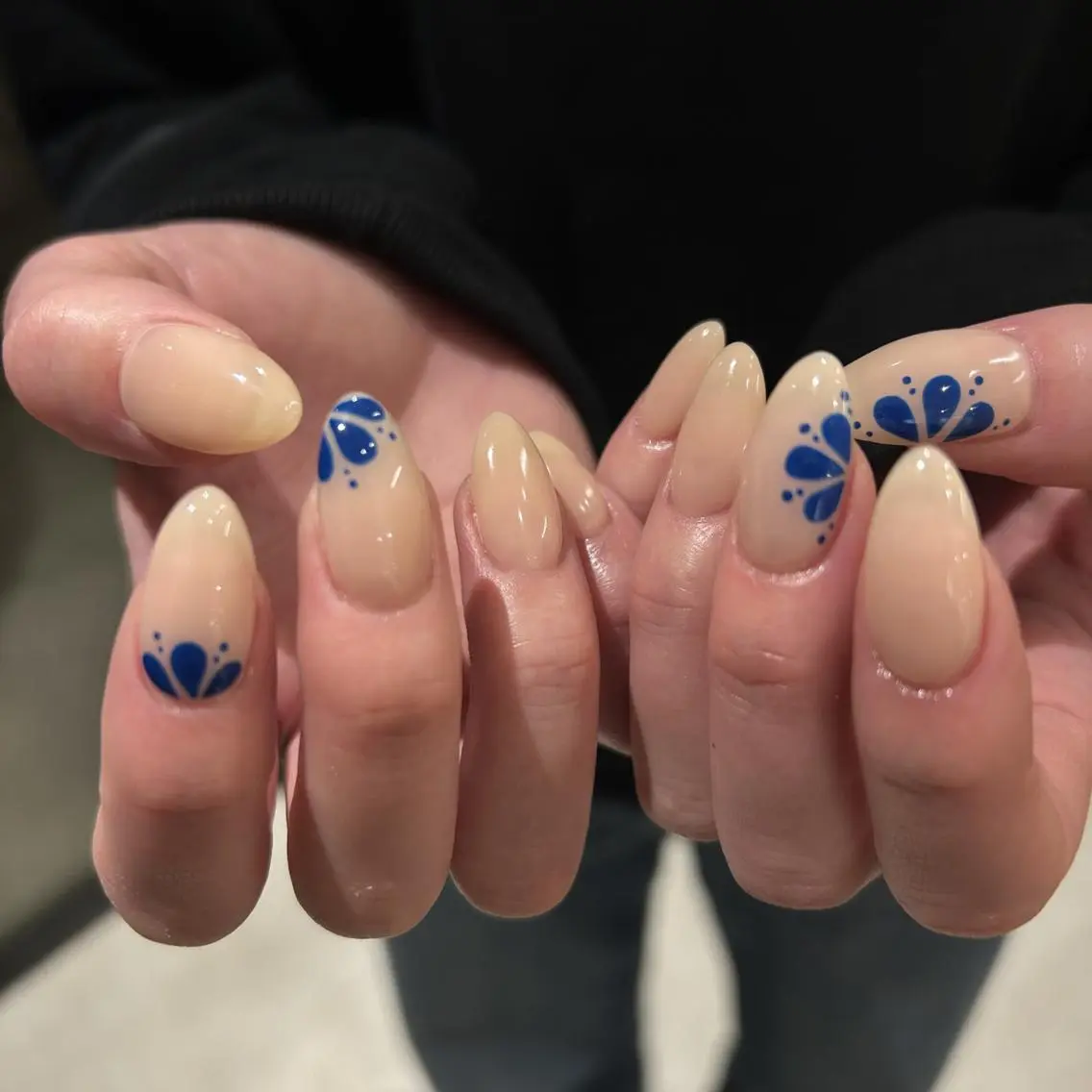 ネイル オーロラネイル ジェルネイル 氷ネイル・うるうるネイル 韓国ネイル ミラーネイル ハンドネイル nails TOKYOのネイルデザイン