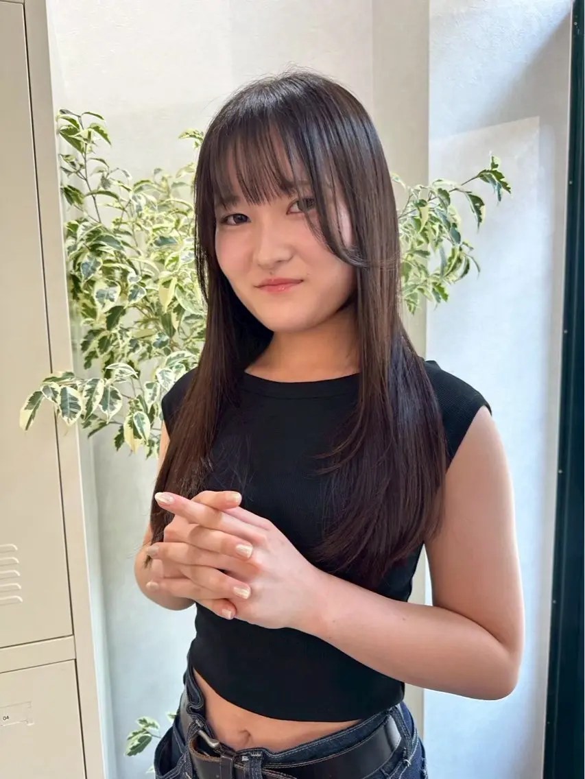 セミロング 岸本 透哉のヘアスタイル