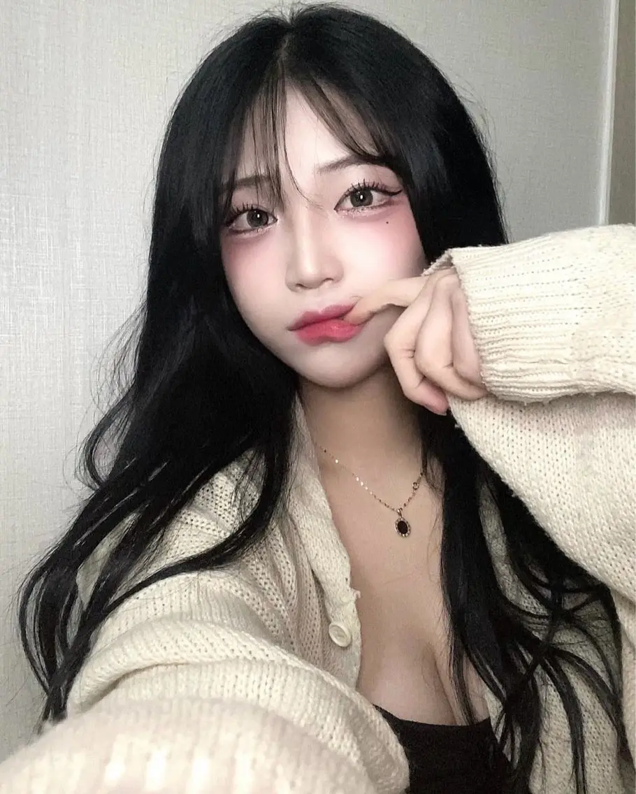 ロング カラー パーマ ヘアアレンジ メンズ 上品＆韓国風 🥀海心🥀のヘアスタイル