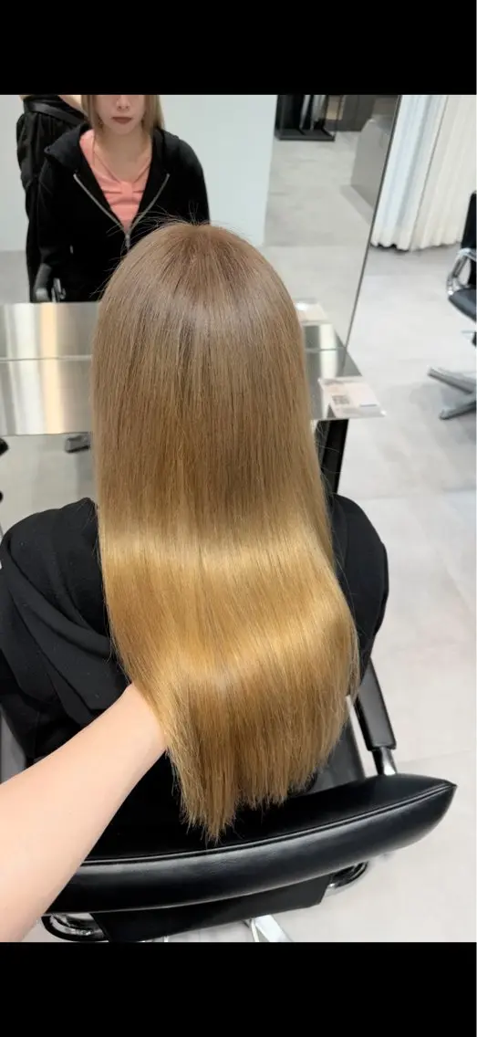 カラー ヘアカラー 土屋 嘉慧のヘアスタイル
