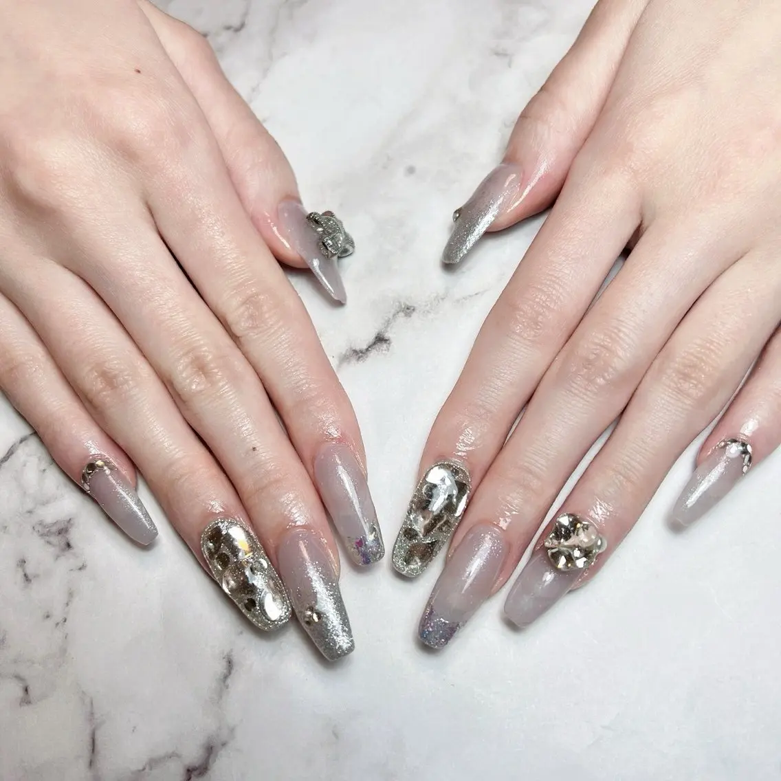 ネイル ☁️Yun nail Rin☁️のネイルデザイン