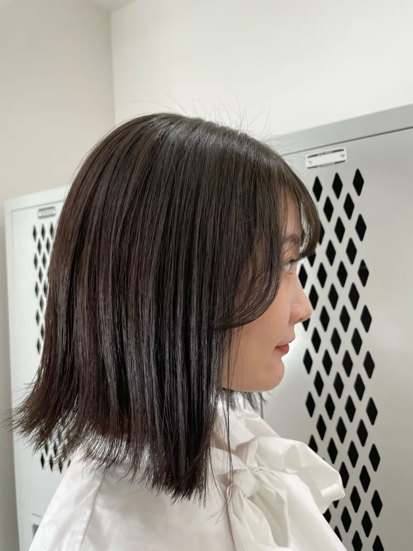 ミディアム カラー グレージュ ヘアカラー ⭐トレンドカット&カ ラーCocoro🪿のヘアスタイル