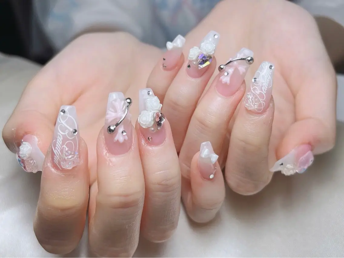 ネイル ガーリー ハート 韓国ネイル ニュアンスネイル リボン Sora nail 長さ出し専門店のネイルデザイン