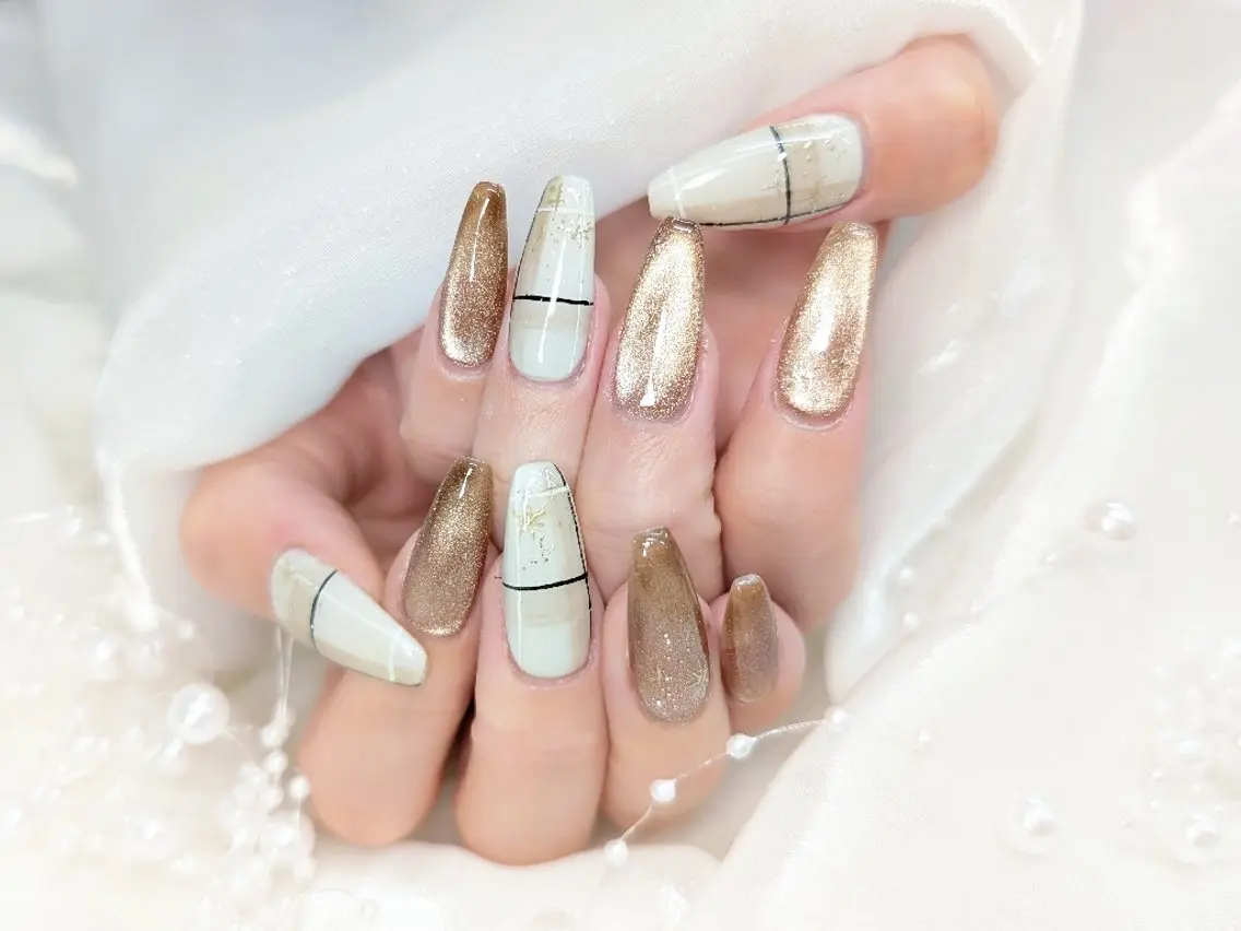 ネイル 長さ出し フラッシュネイル ジェルネイル ガーリー 持ち込み Chouette Nailのネイルデザイン