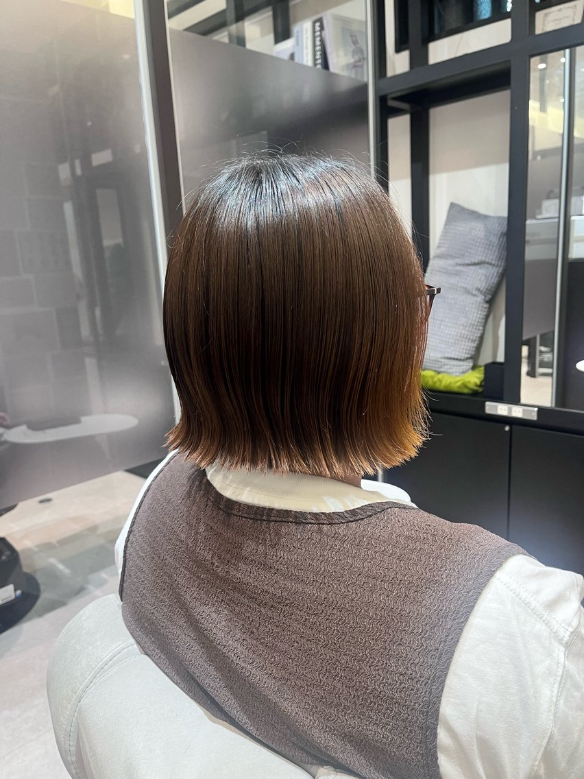 ミディアム ボブ 外ハネヘア 菊池 友菜のヘアスタイル