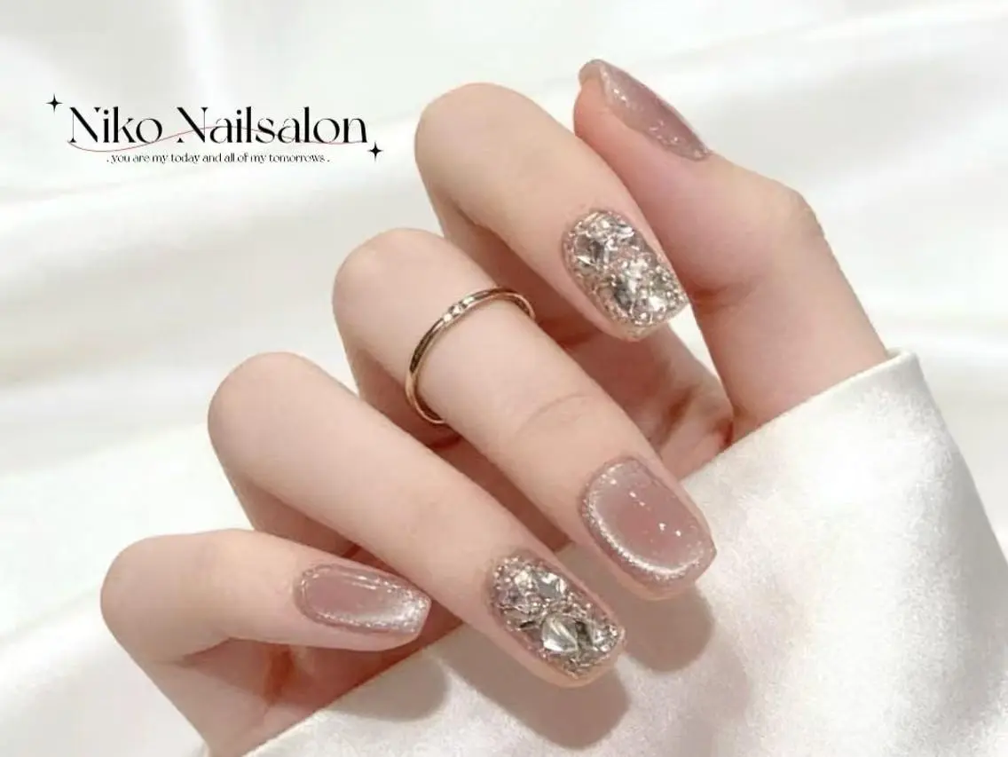ネイル 長さ出し フットネイル フレンチネイル ジェルネイル ガラスフレンチ Nikoネイルサロン 本八幡店のネイルデザイン