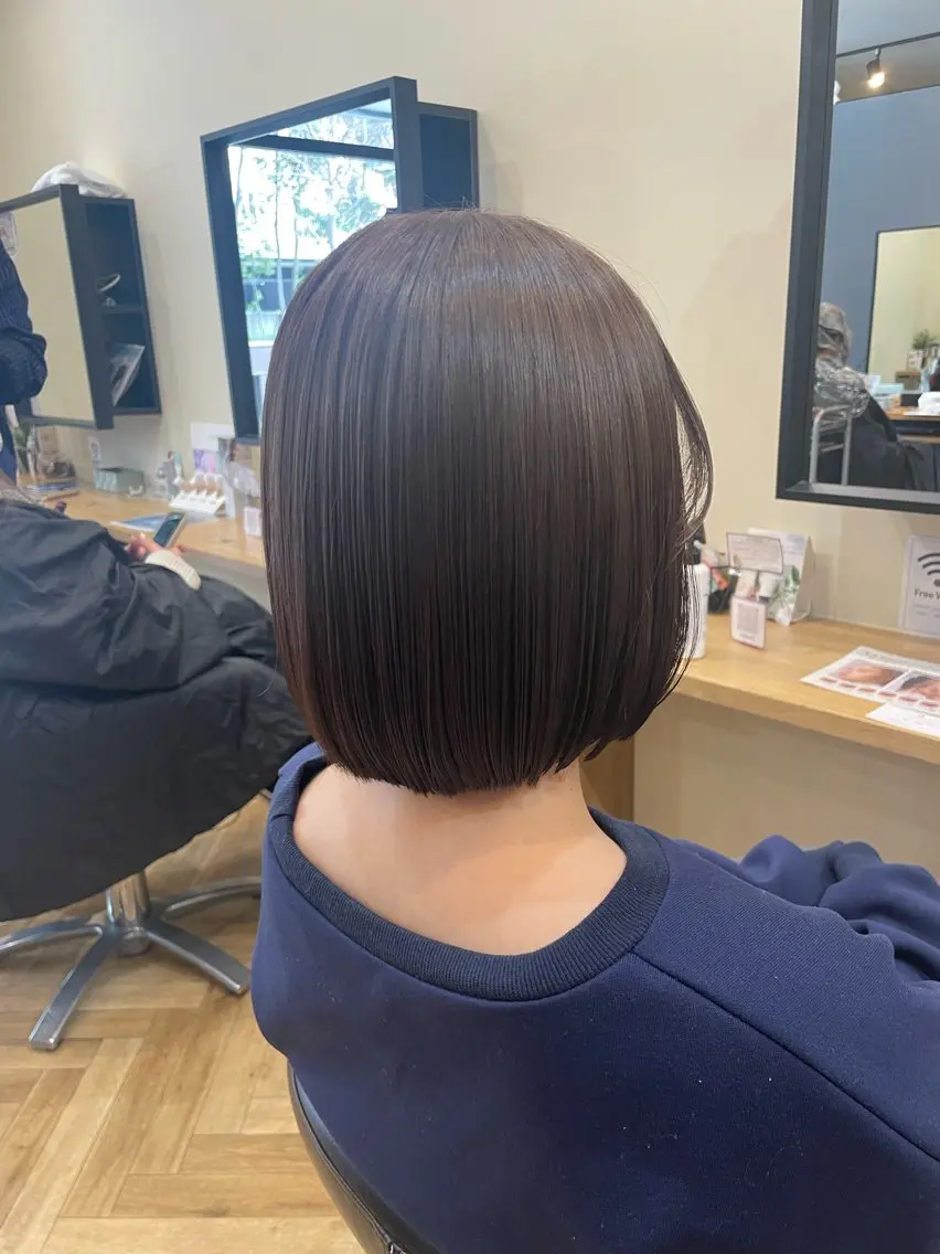 ショート 切りっぱなしボブ ボブ 鎌取/透明感カラー /ボブ/顔まわりのヘアスタイル
