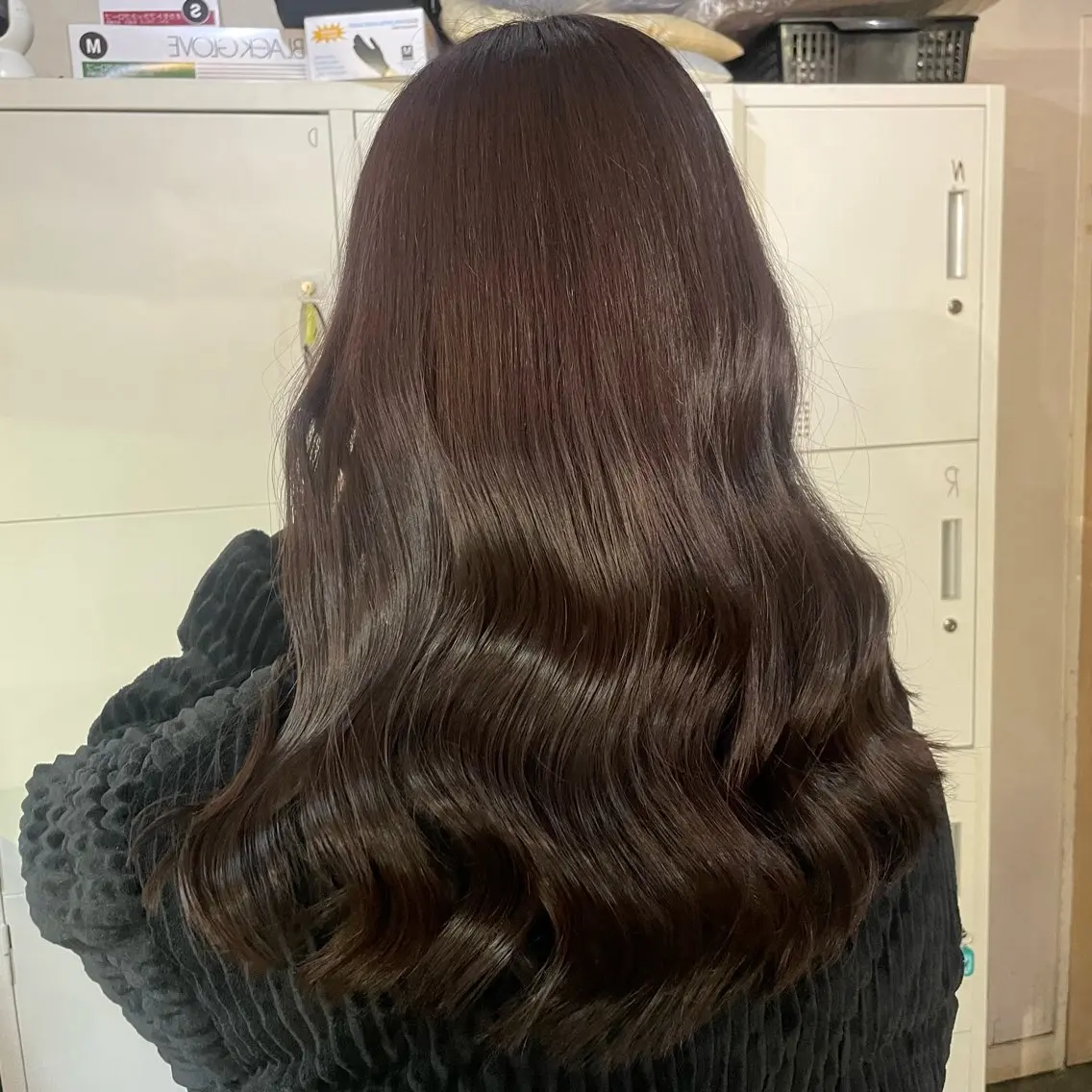 セミロング カラー グレージュ ラベンダーカラー ラベンダーグレージュ ラベンダーグレー ヘアカラー トリートメント ふかたさや🌟 艶感カラー🌟のヘアスタイル