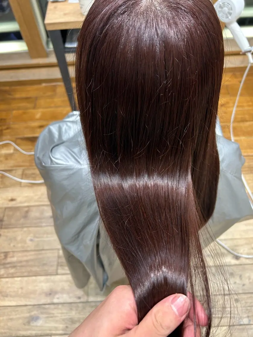 ロング カラー ブラウンカラー ピンクカラー ピンクブラウン ヘアカラー トリートメント ヘッドスパ 透明感カラー 大工廻あすやのヘアスタイル