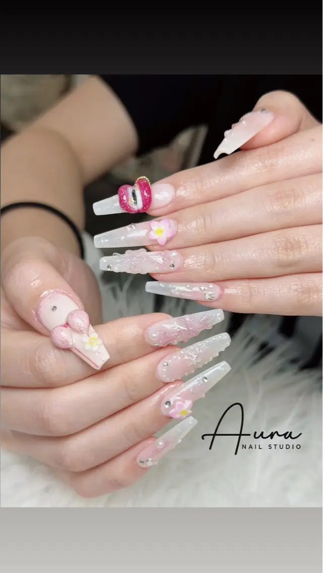 ネイル ハンドネイル Aura Nail HanNaのネイルデザイン