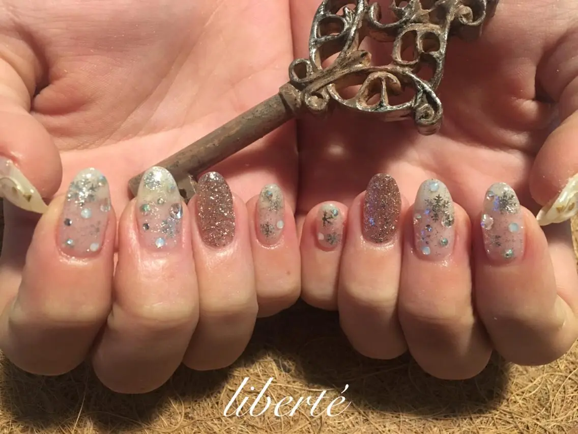 ネイル liberté (リベルテ)のネイルデザイン