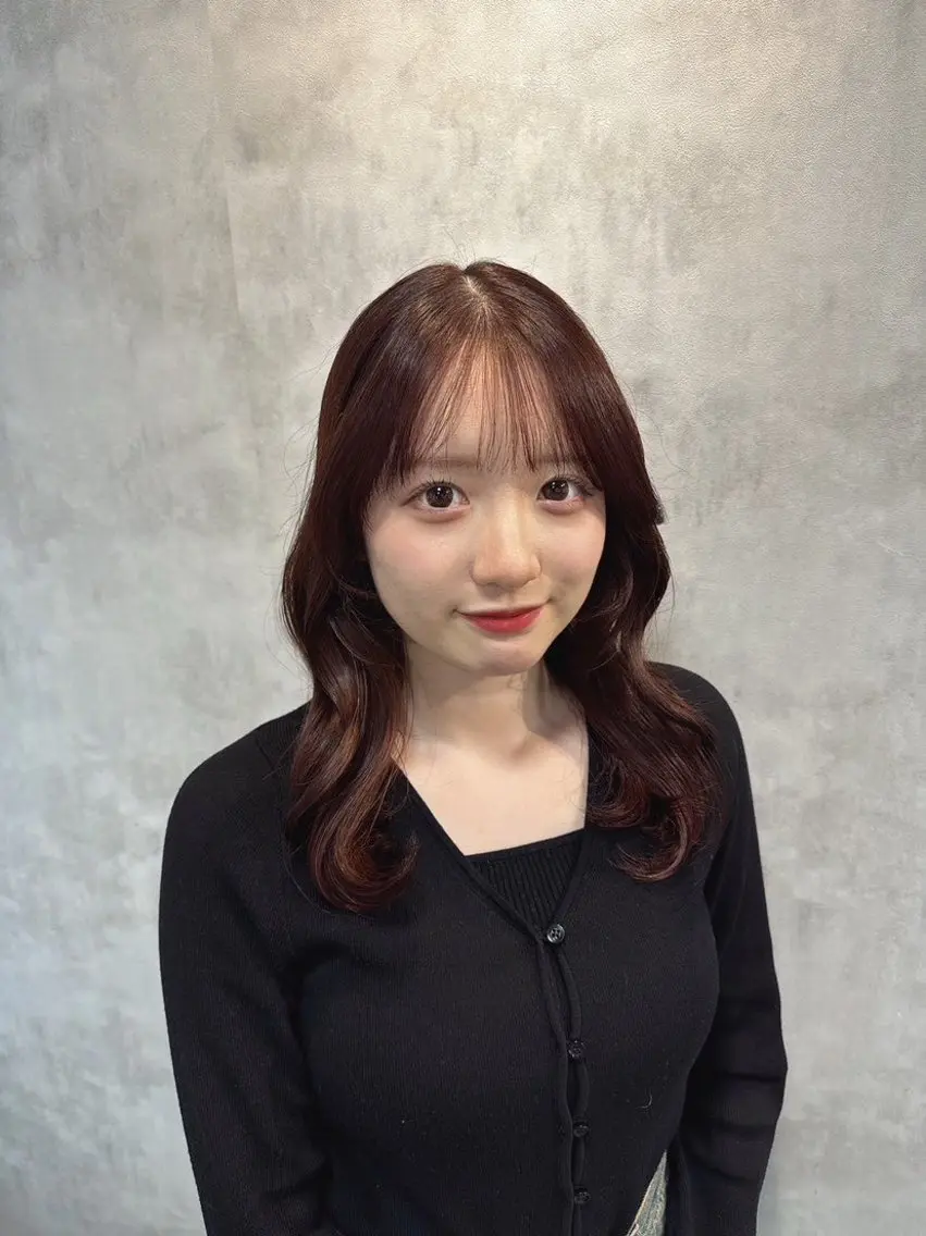 ロング カラー ヘアアレンジ カット ヘアカラー トリートメント ヘアセット レイヤー×透明感カラ ーHAYATOのヘアスタイル