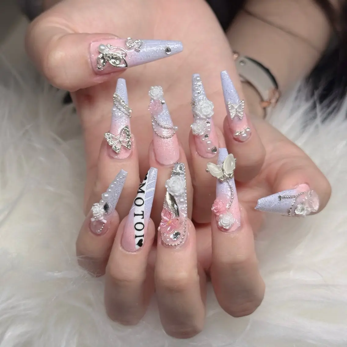 ネイル フットネイル フレンチネイル グラデーション 韓国ネイル ロングネイル ハンドネイル HOT Nail Salonのネイルデザイン