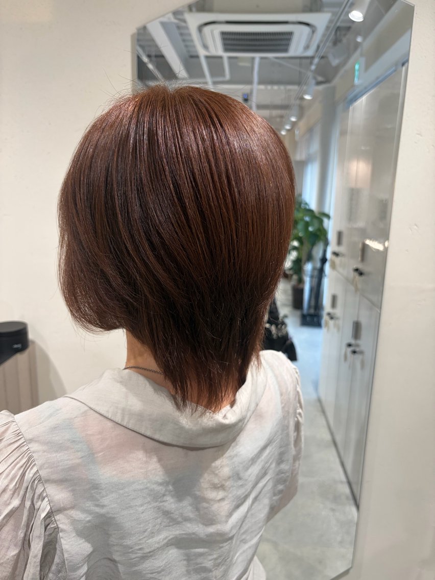 カラー Jura➰🦋 /艶カラー/昭島のヘアスタイル