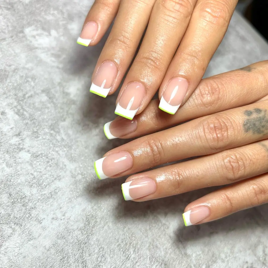ネイル ハンドネイル フットネイル nailroom‪ sb‪‪𓈒𓂂𓏸のネイルデザイン