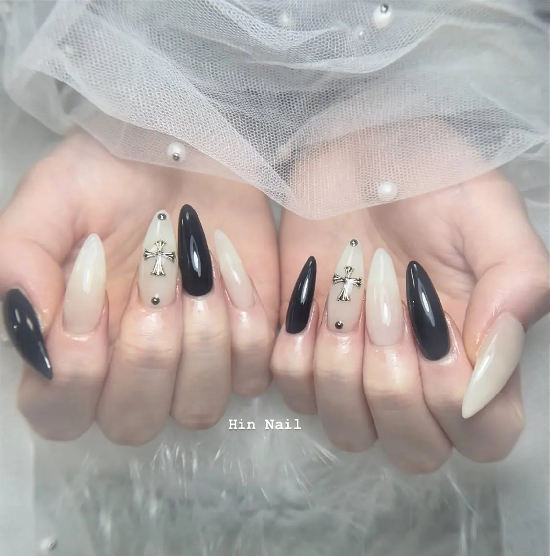ネイル フットネイル フレンチネイル ジェルネイル グラデーション 韓国ネイル ハンドネイル HIN NAILのネイルデザイン