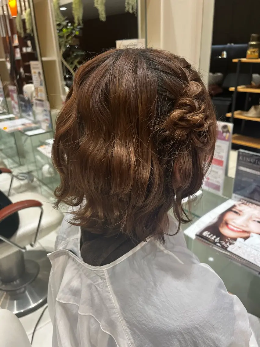 ヘアセット 重留 梨々のヘアスタイル