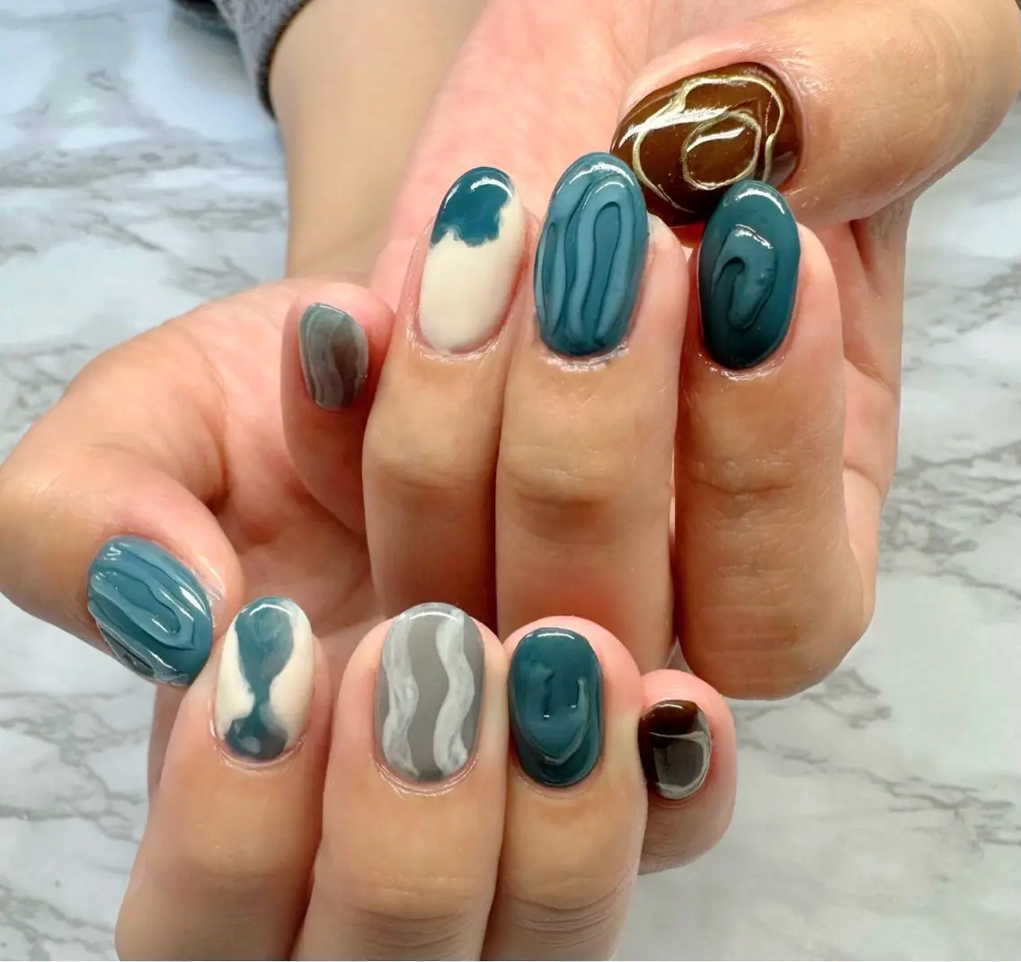 ネイル アートネイル ミラーネイル ニュアンスネイル Mai’s nailのネイルデザイン