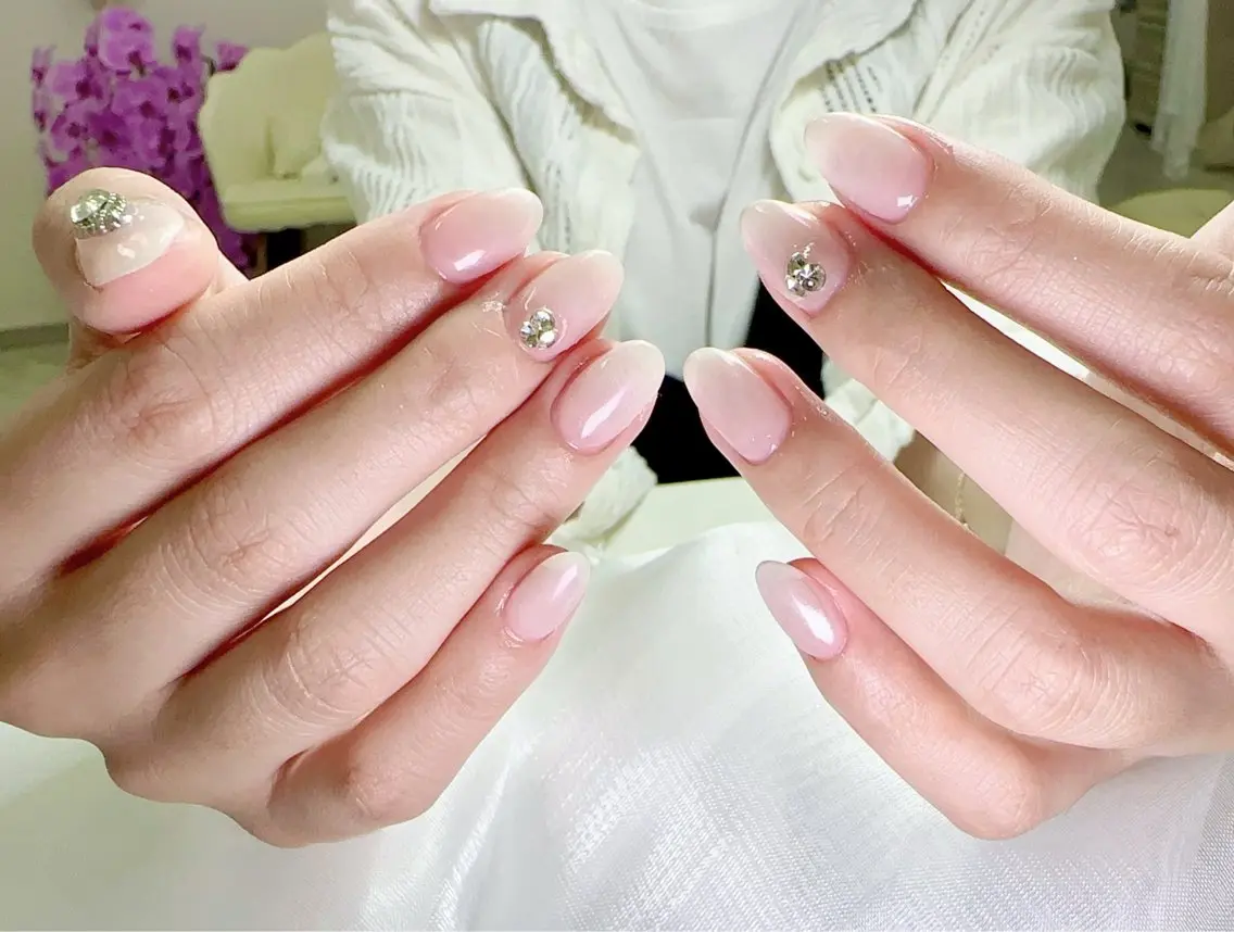 ネイル オーロラネイル グラデーション BabyYouMi nailのネイルデザイン