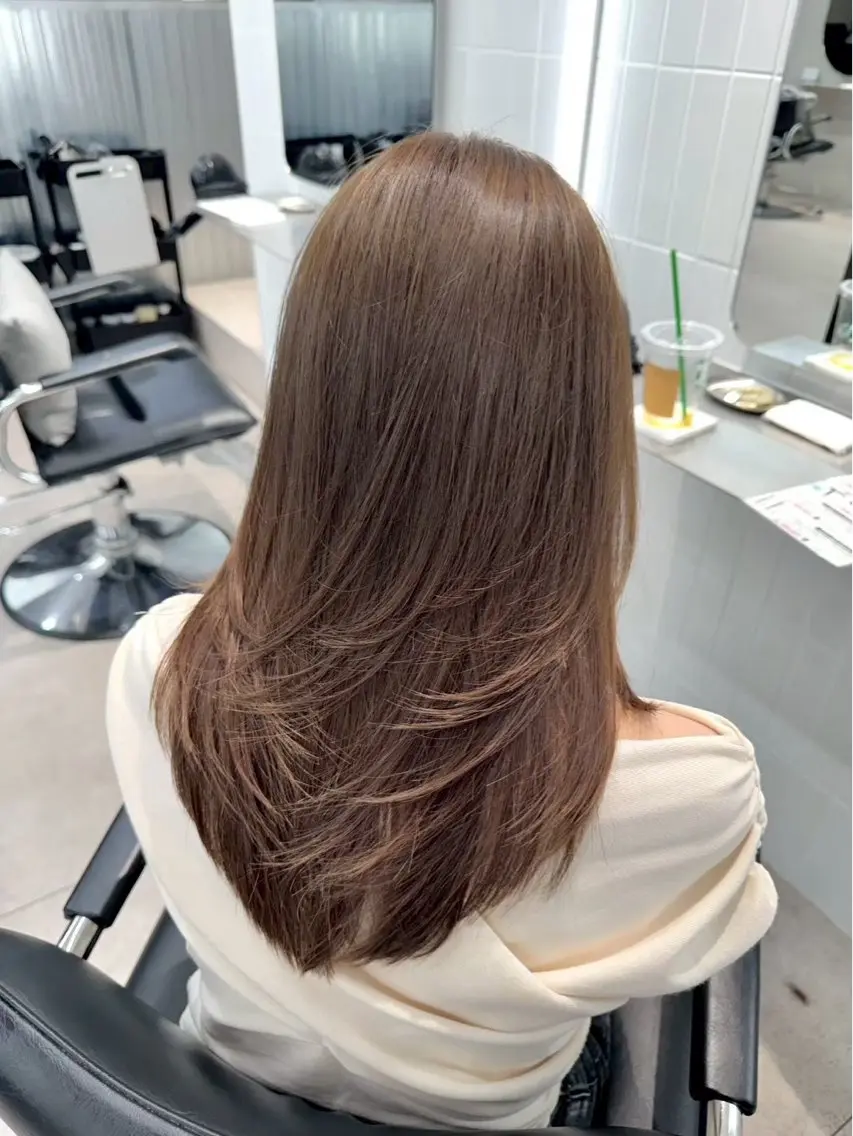ロング 縮毛矯正 髪質改善ストレート 🫧seiyaのヘアスタイル
