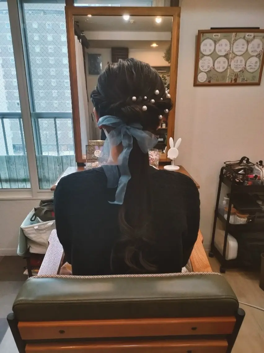 ヘアアレンジ ヘアセット HempBeauty 浅野アサミのヘアスタイル