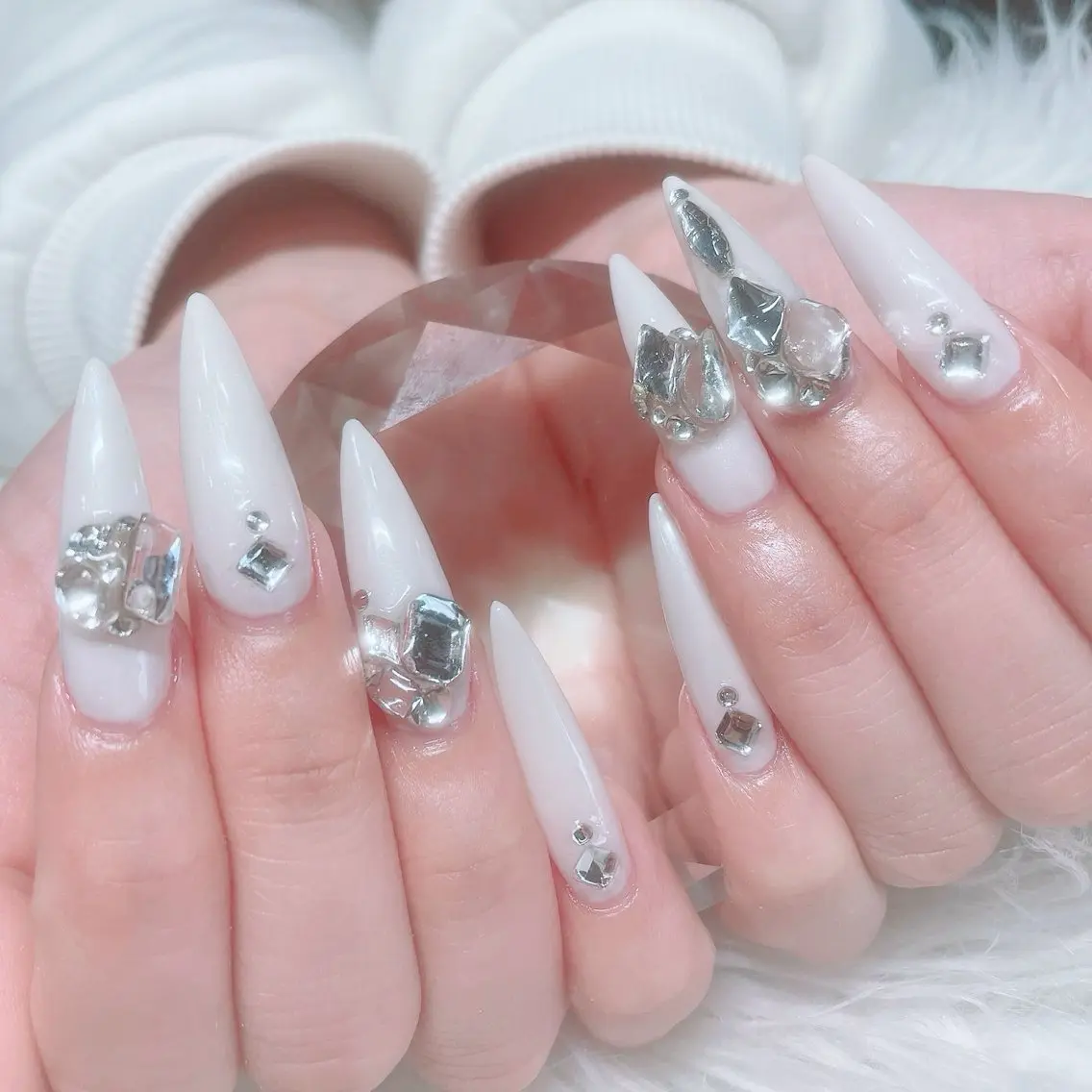 ネイル ハンドネイル nail&eye Ariesのネイルデザイン