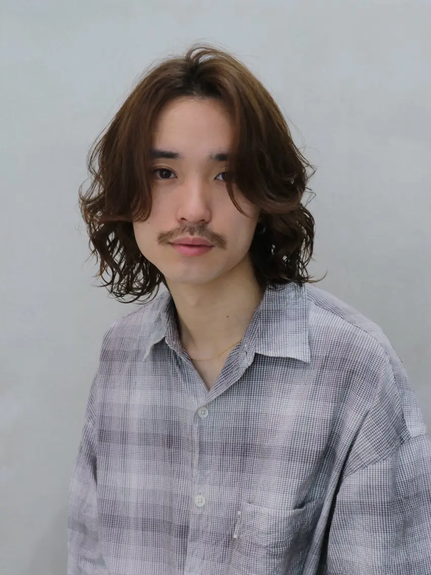 ミディアム パーマ メンズ ミディアムパーマ メンズパーマ カット パーマ fifthパーマ /シャドウ/廣田歩のヘアスタイル