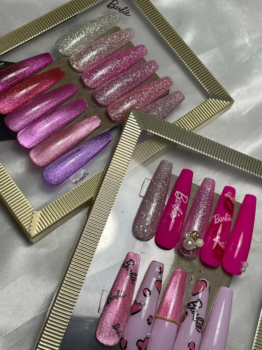 ネイル Bavardage Nailのネイルデザイン